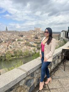 642753377: Chica busca chico en Madrid