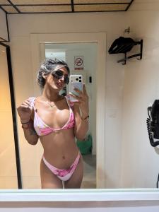 654466369: Transexual en Tenerife