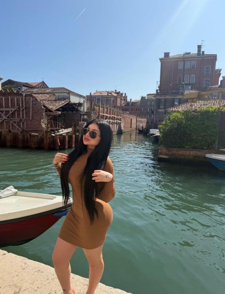 Chica busca chico en Barcelona: 