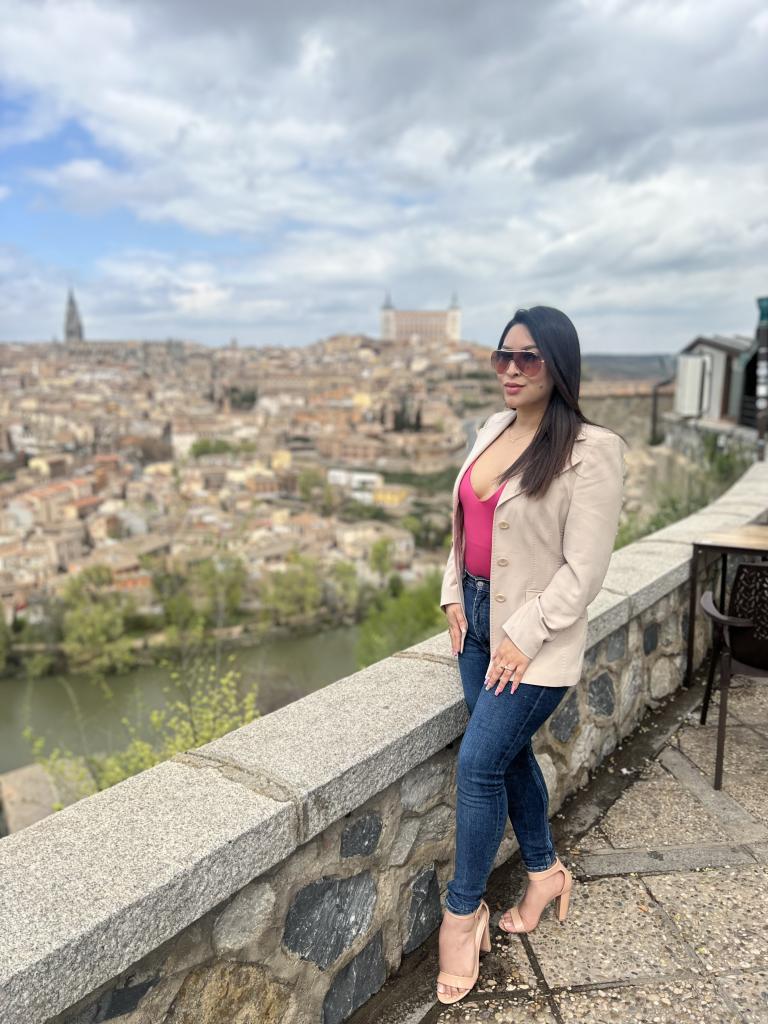 642753377: Chica busca chico en Madrid