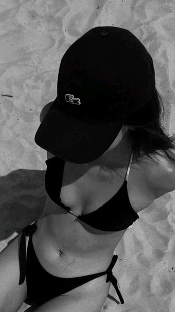 Chica busca chico en Cádiz: 