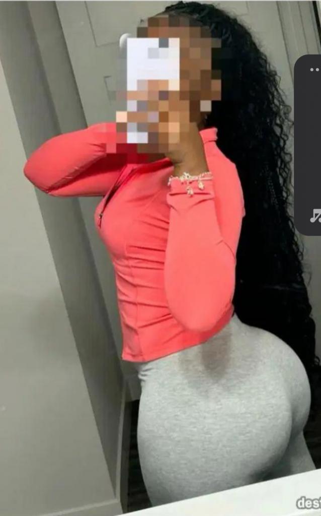 Chica busca chico en La Coruña: 