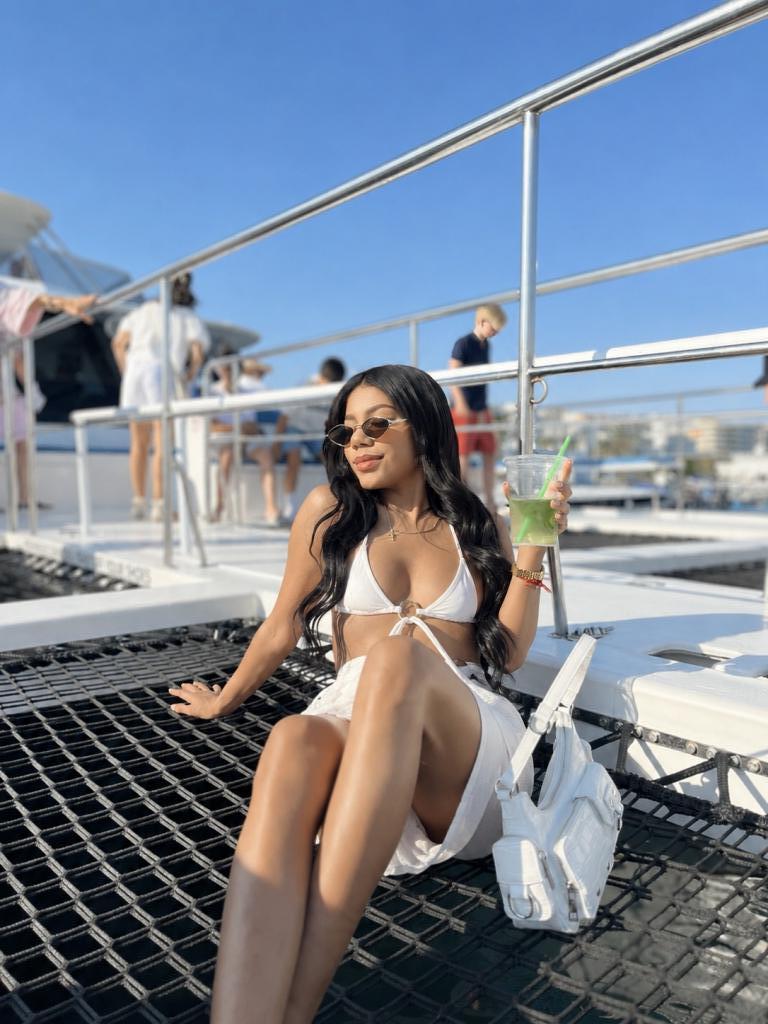 612432278: Chica busca chico en Alicante