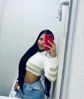 634385704: Chica busca chico en Sevilla