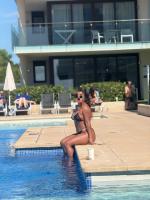 615746753: Chica busca chico en Barcelona