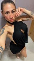677951559: Chica busca chico en Madrid