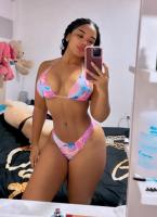 671785258: Chica busca chico en Barcelona