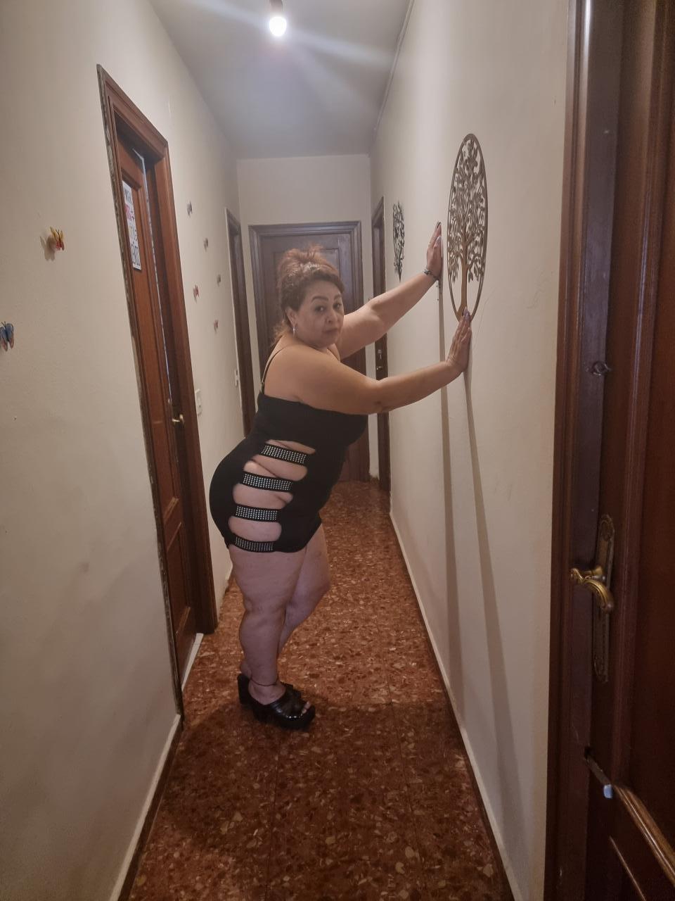 613528429: Chica busca chico en León