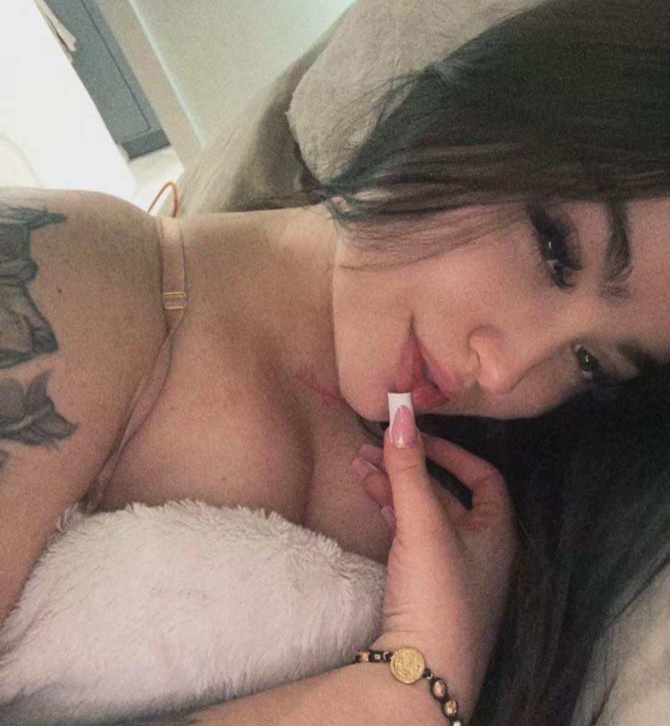 Chica busca chico en Almería: 