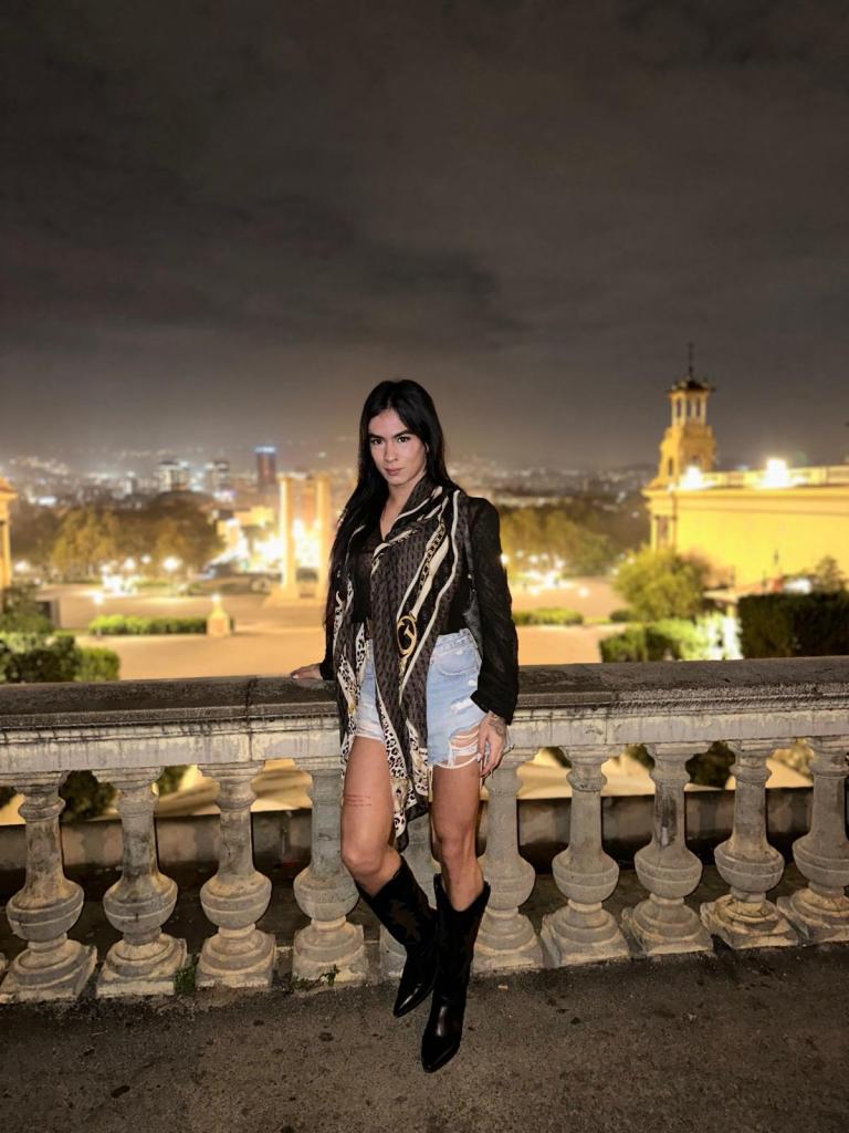 Chica busca chico en Ibiza: 
