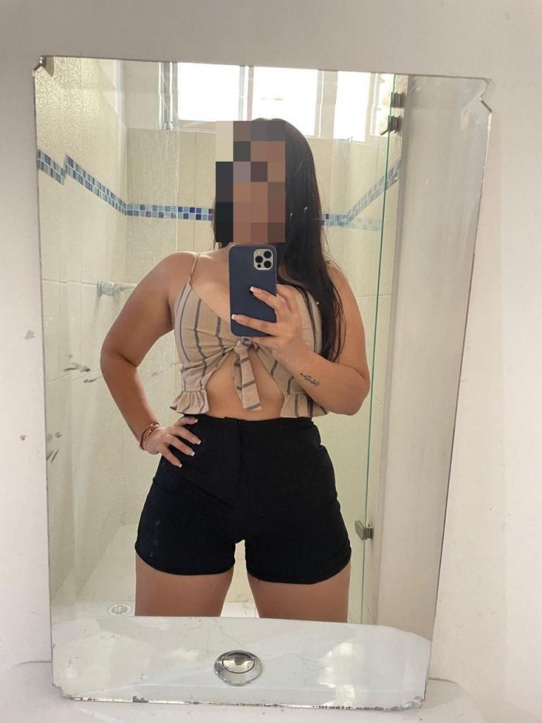631795715: Chica busca chico en Málaga