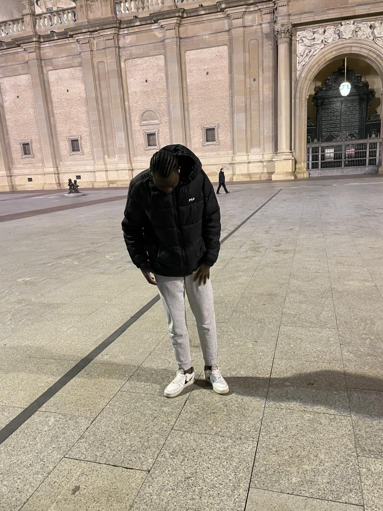Chico busca chica en Zaragoza: 
