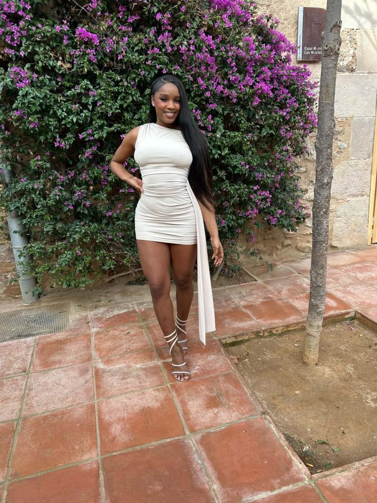674280706: Chica busca chico en Valencia