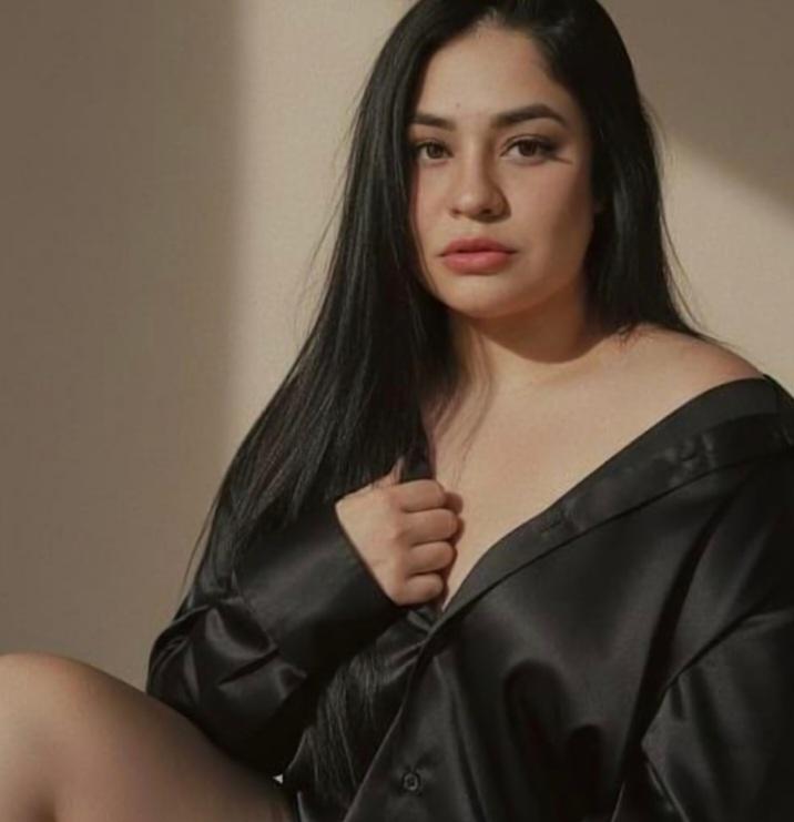 610618953: Chica busca chico en Gerona