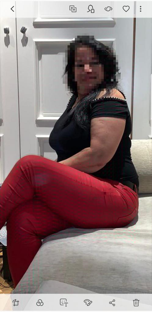 614791682: Chica busca chico en Madrid