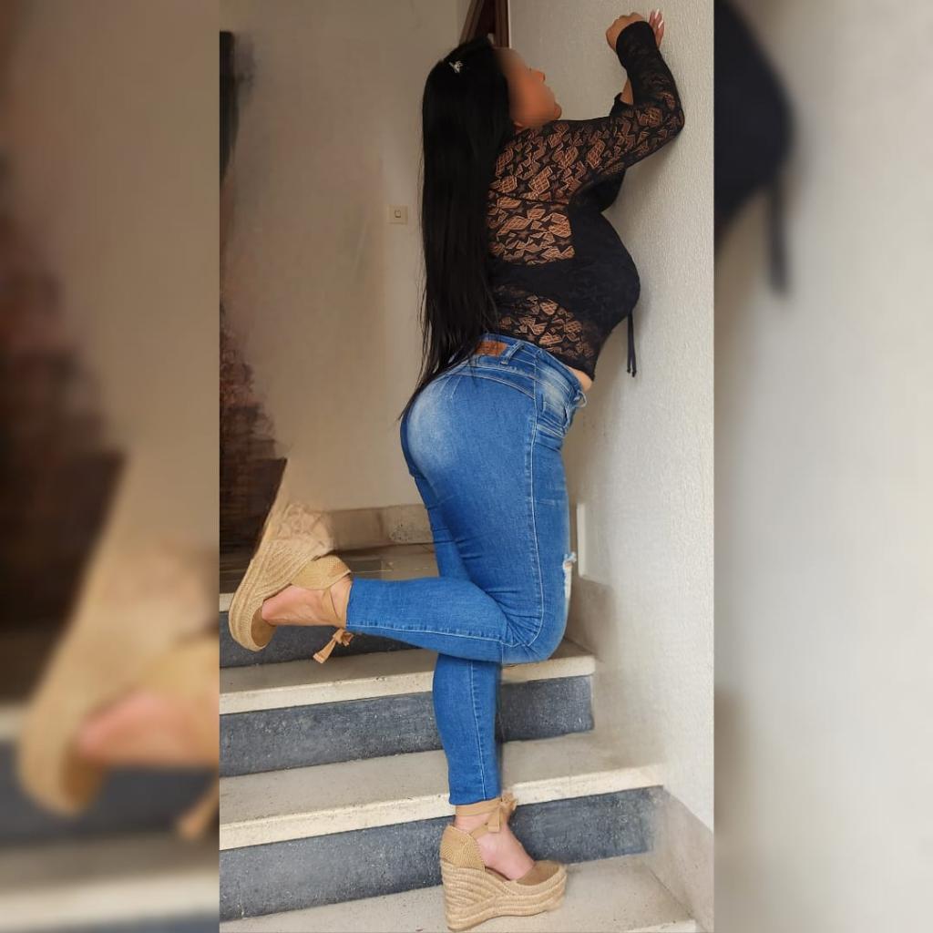 Chica busca chico en Lugo: 