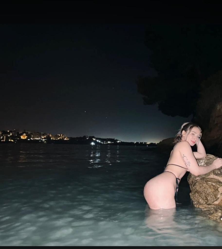 Chica busca chico en Barcelona: 