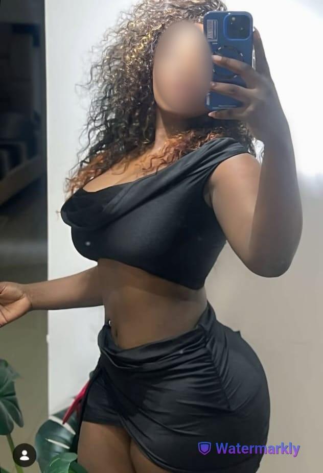 Chica busca chico en Sevilla: Chica busca chico