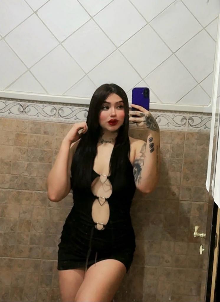 687063517: Chica busca chico en Valencia