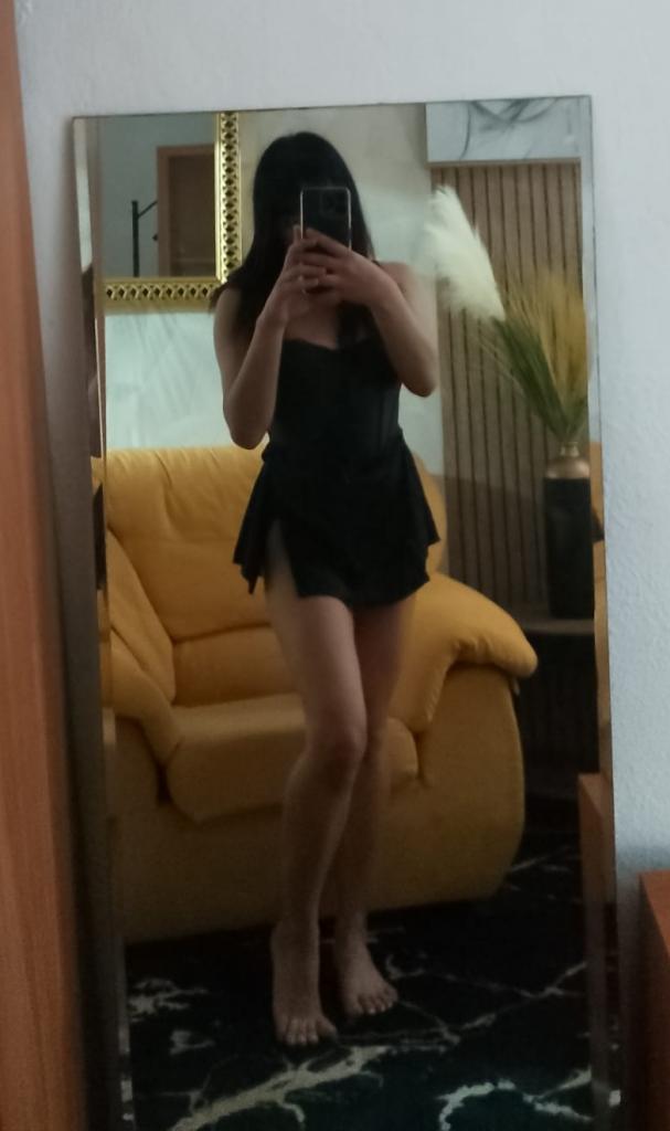 631345451: Chica busca chico en Valencia