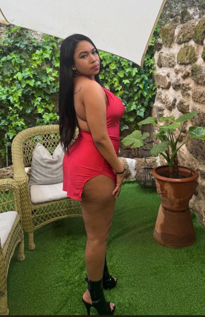 Chica busca chico en Barcelona: 