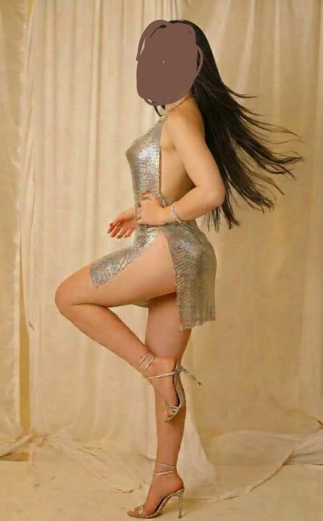 Chica busca chico en Almería: 