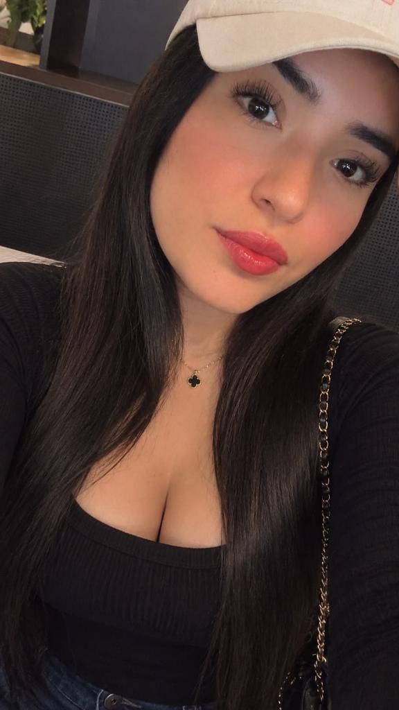 Chica busca chico en Almería: 