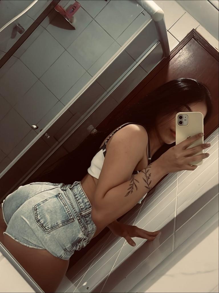 Chica busca chico en Tenerife: 