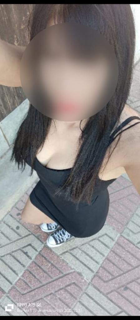 643390342: Chica busca chico en Valencia