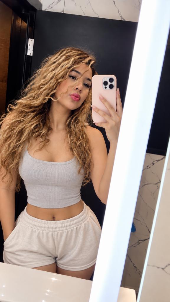 675190057: Chica busca chico en Alicante