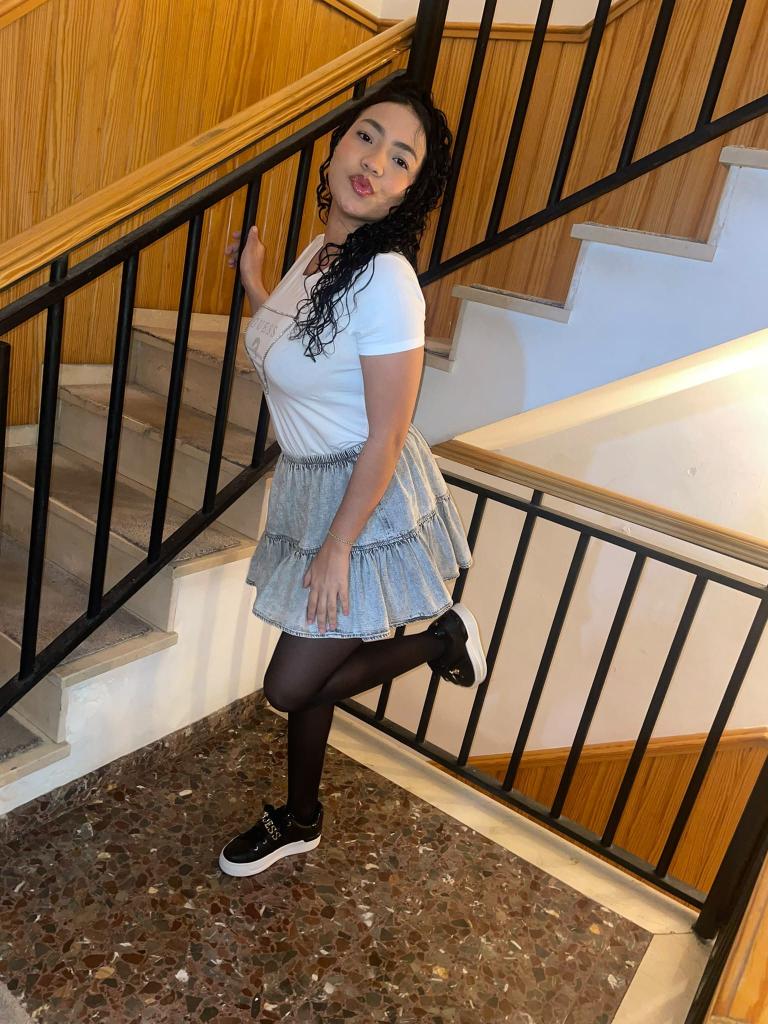 623616030: Chica busca chico en Alicante