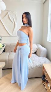 674357548: Chica busca chico en Barcelona