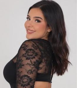 647163074: Chica busca chico en Málaga
