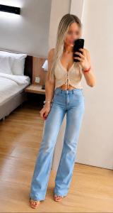 632467580: Chica busca chico en Málaga
