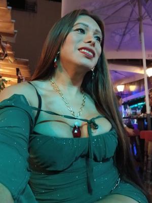 742064087: Transexual en Gerona