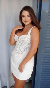 677946855: Chica busca chico en Alicante