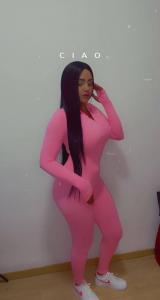 661467542: Chica busca chico en Cantabria