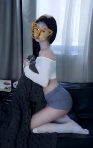 651597878: Chica busca chico en Madrid