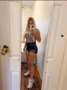 617786517: Chica busca chico en Valencia