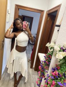 610179783: Chica busca chico en Valencia