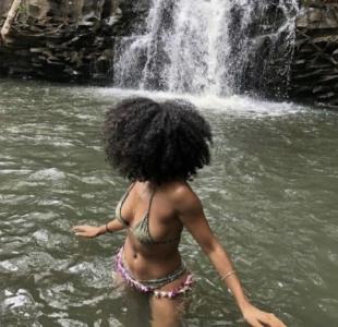 631662036: Chica busca chico en Barcelona