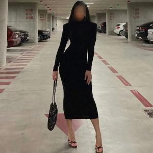623568227: Chica busca chico en Madrid