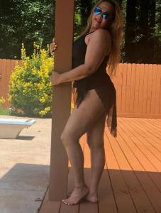 613968333: Chica busca chico en Barcelona