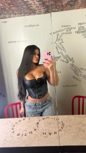 674092834: Chica busca chico en Granada