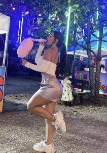 670354482: Chica busca chico en Burgos