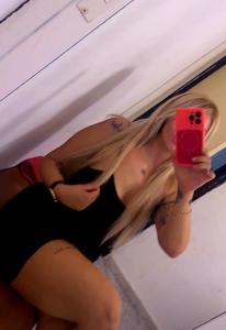 664458865: Chica busca chico en Cádiz
