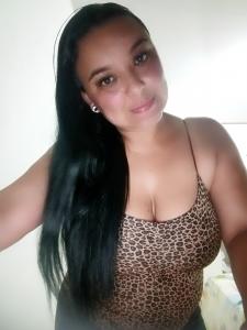 612258582: Chica busca chico en Barcelona