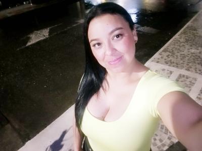 612258582: Chica busca chico en Barcelona
