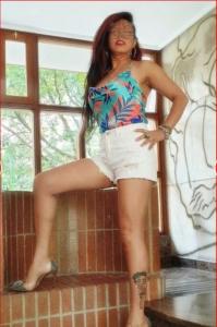 617014058: Chica busca chico en Navarra