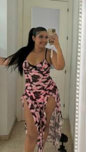 631841842: Chica busca chico en Barcelona